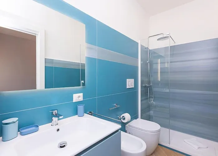 Nuovo Ben Collegato Con Il Centro Apartment *