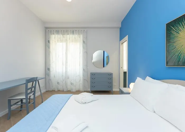 Nuovo Ben Collegato Con Il Centro Apartment Rom