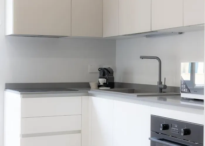 Nuovo Ben Collegato Con Il Centro Apartment Rom